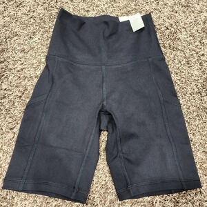 NWT OFFliNE the huGGeR BiKE SHORT 7" INSEAM size XXS Black Pockets